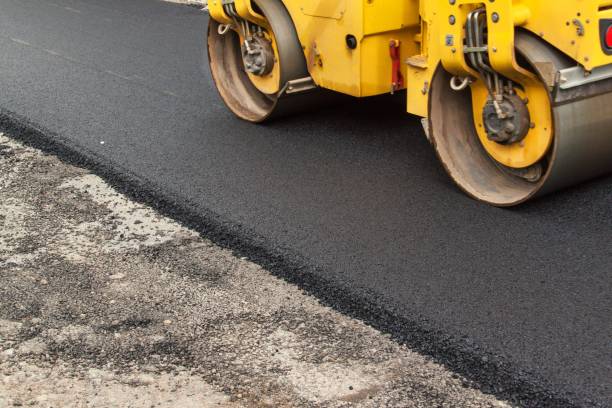Best Professional Driveway Pavers  in Levittown, PA